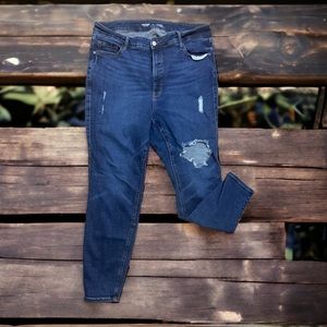 Old Navy Extra High Rise Rockstar Super Skinny Jeans size 20